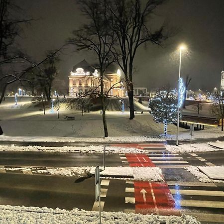 Apartmani Mozart-Centar Virovitica Exteriör bild