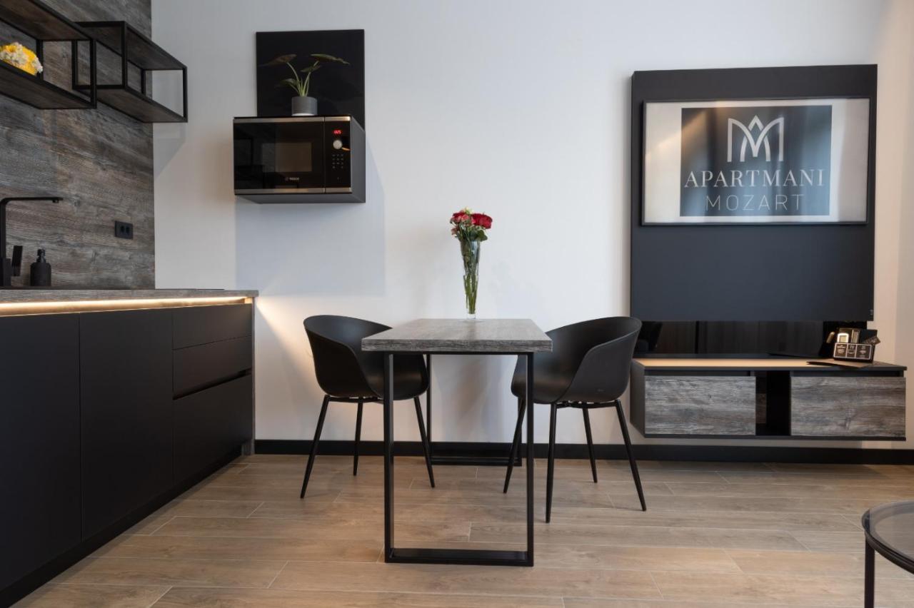 Apartmani Mozart-Centar Virovitica Exteriör bild