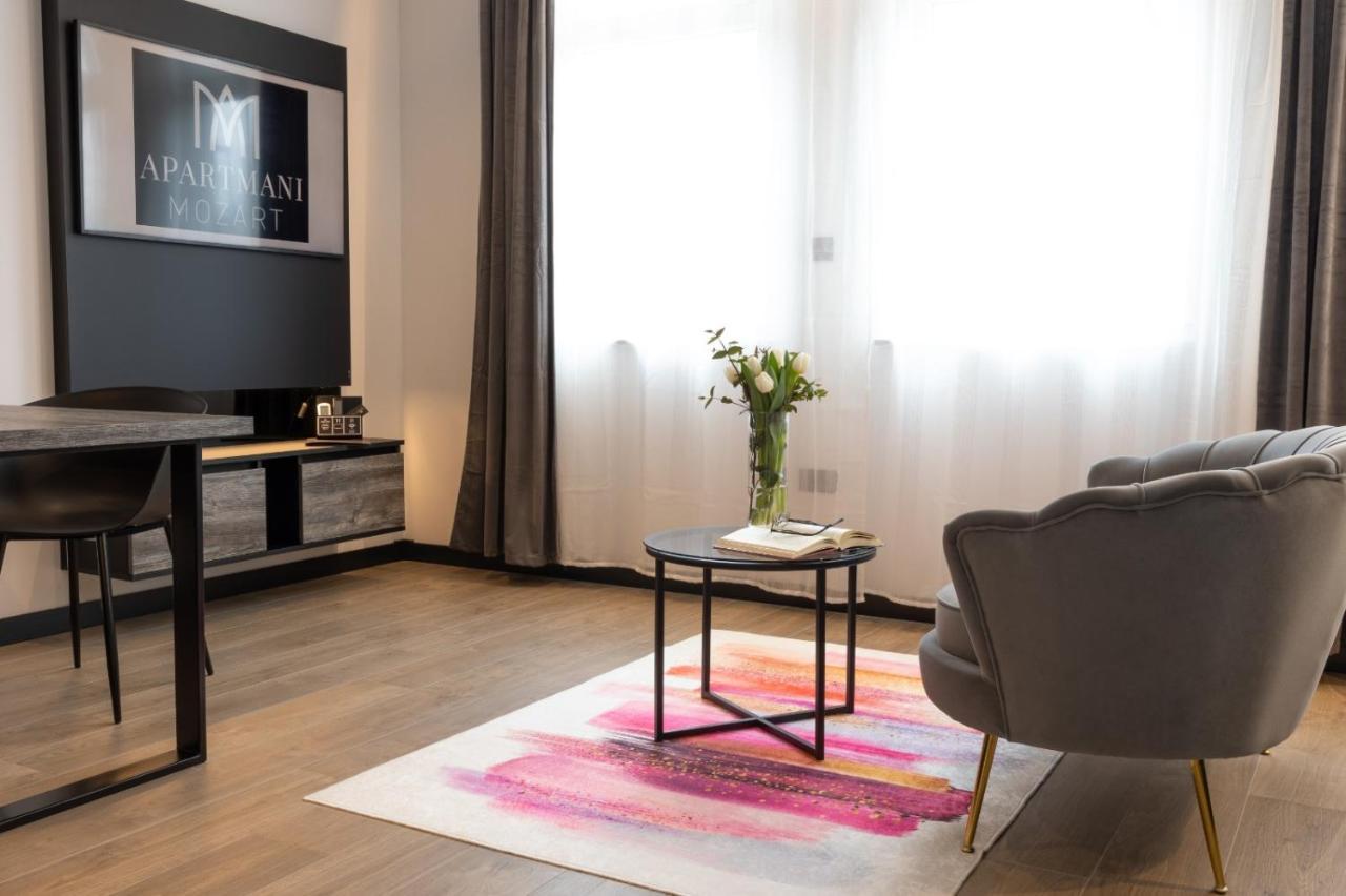 Apartmani Mozart-Centar Virovitica Exteriör bild