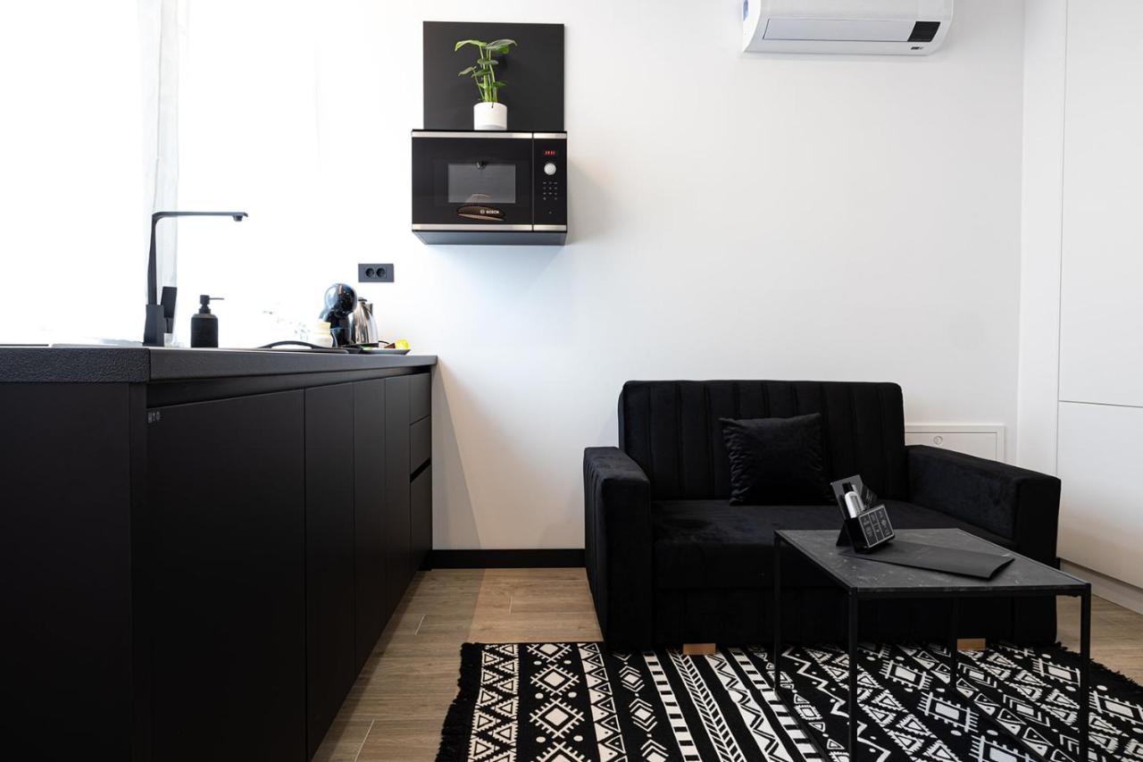 Apartmani Mozart-Centar Virovitica Exteriör bild